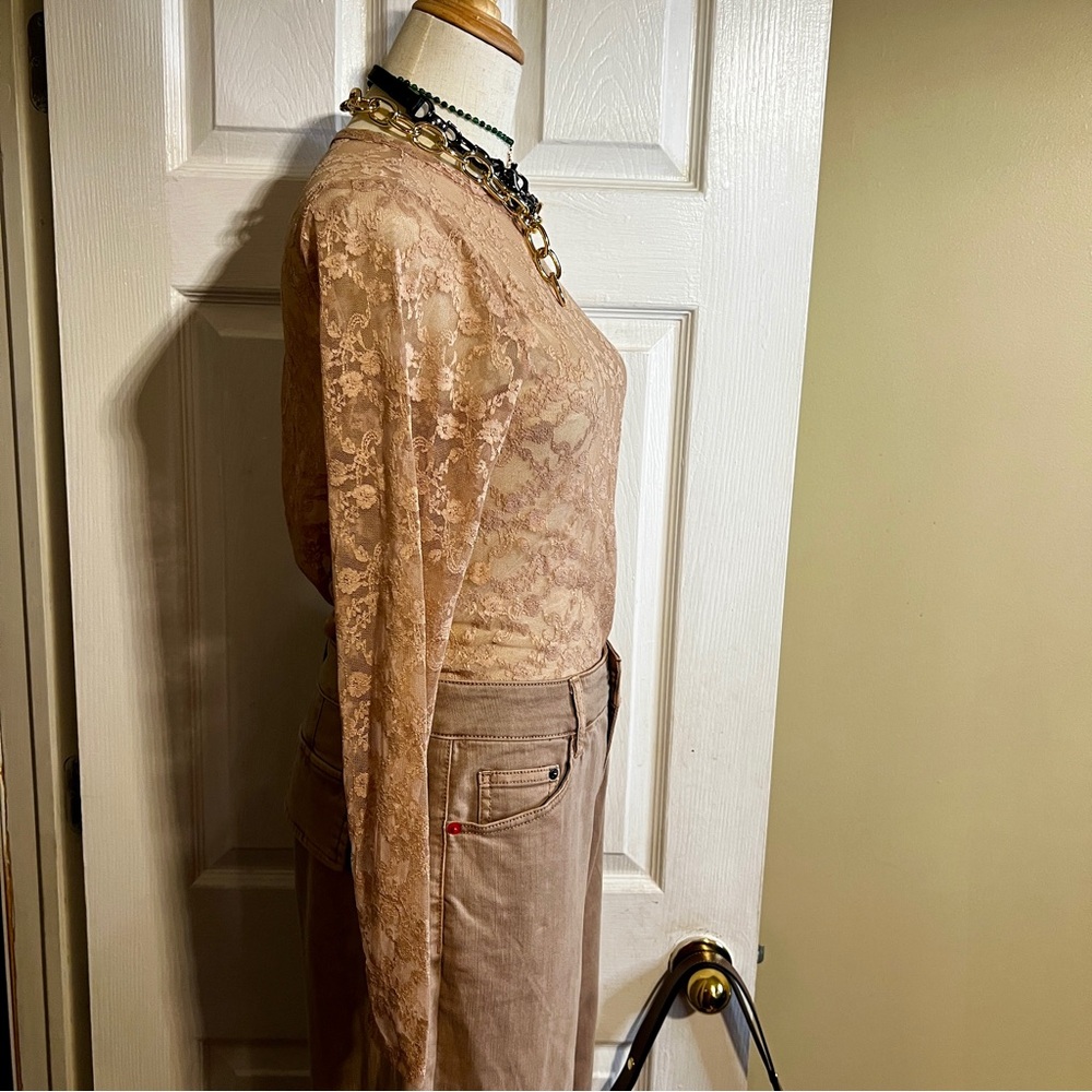 Wms Floral Mesh Lace Sheer Blush Embroidered Feminine Romantic Top XS - Picture 4 of 11